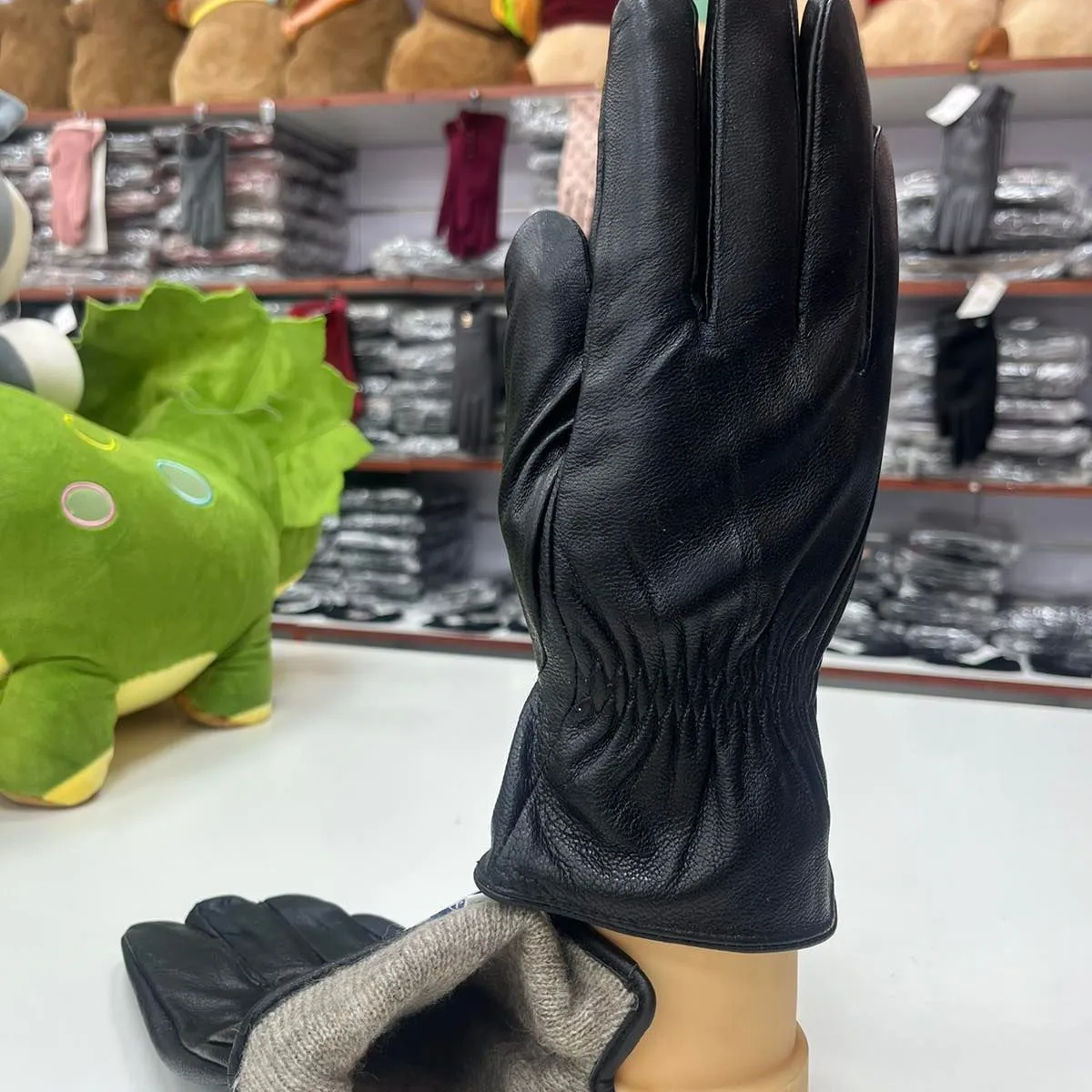 Rękawiczki męskie skórzane czarne z mankietem
