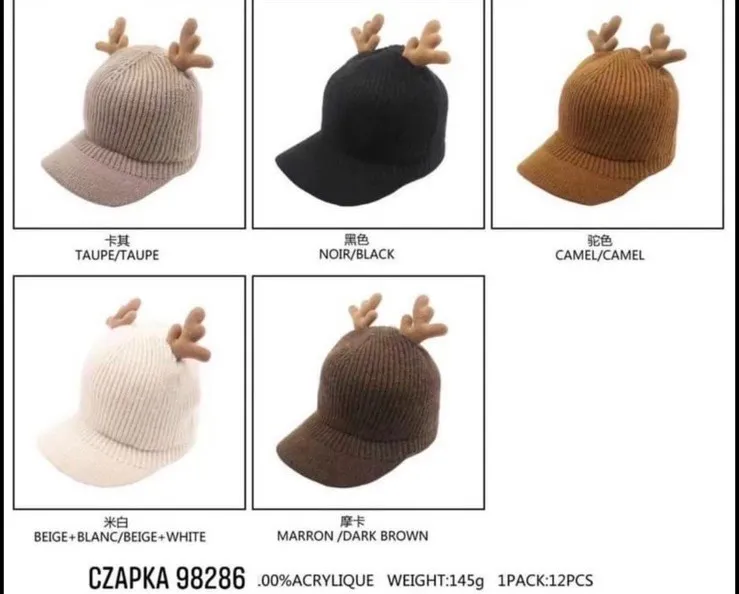 Czapki damskie beanie z rogami renifera 6 kolorów