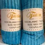 KOCE 160x200 cm 100% Poliester Turkusowe
