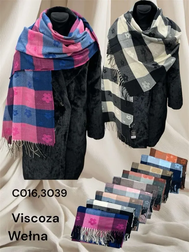 Szaliki damskie wzór w kratę viscose wełna C016.3039