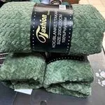 KOCE 200x220cm 100% Poliester Zielone