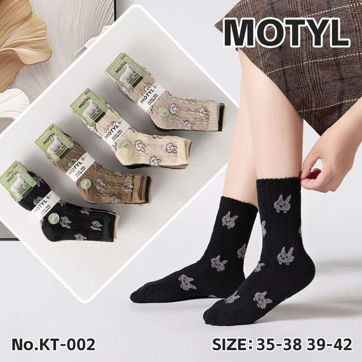 Skarpety damskie Motytylyl z królikami KT-002 roz. 35-38/39-42