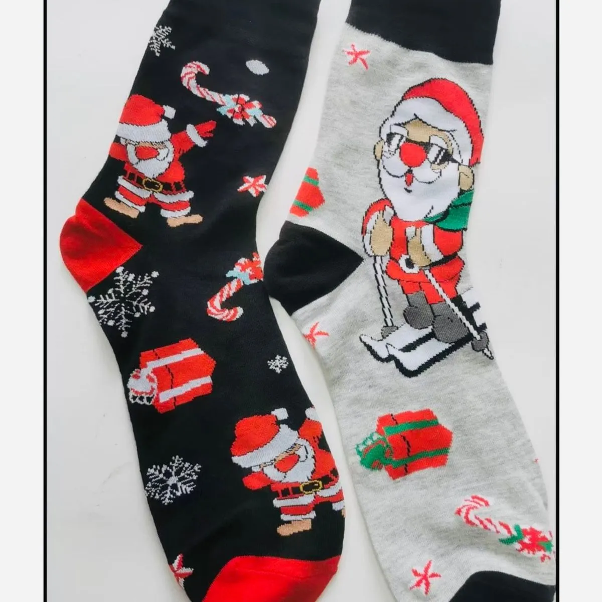 Skarpety damskie świąteczne wzór Santa 40-43/44-46