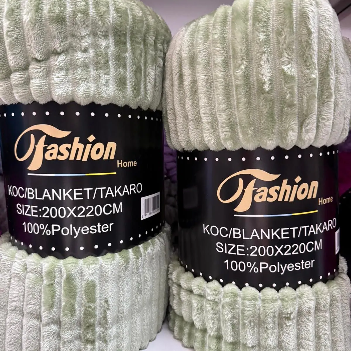 KOCE 200x220cm zielone 100% poliester Fashion Home