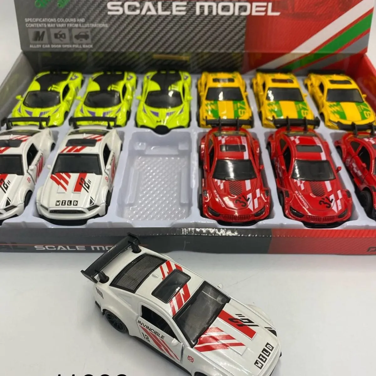 Metalowe modele samochodów scale 1:100, zestaw 12 szt