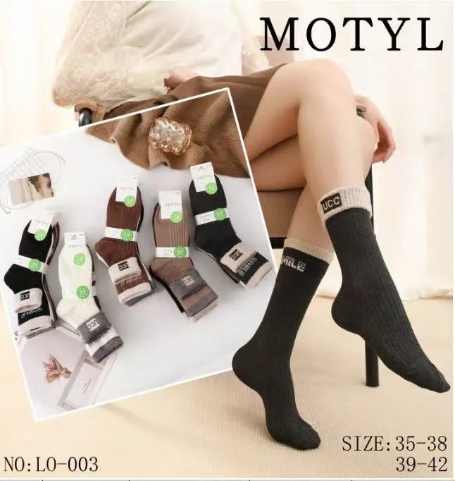 Skarpetki damskie MOTOTYL z napisem UGG, rozmiar 35-38 i