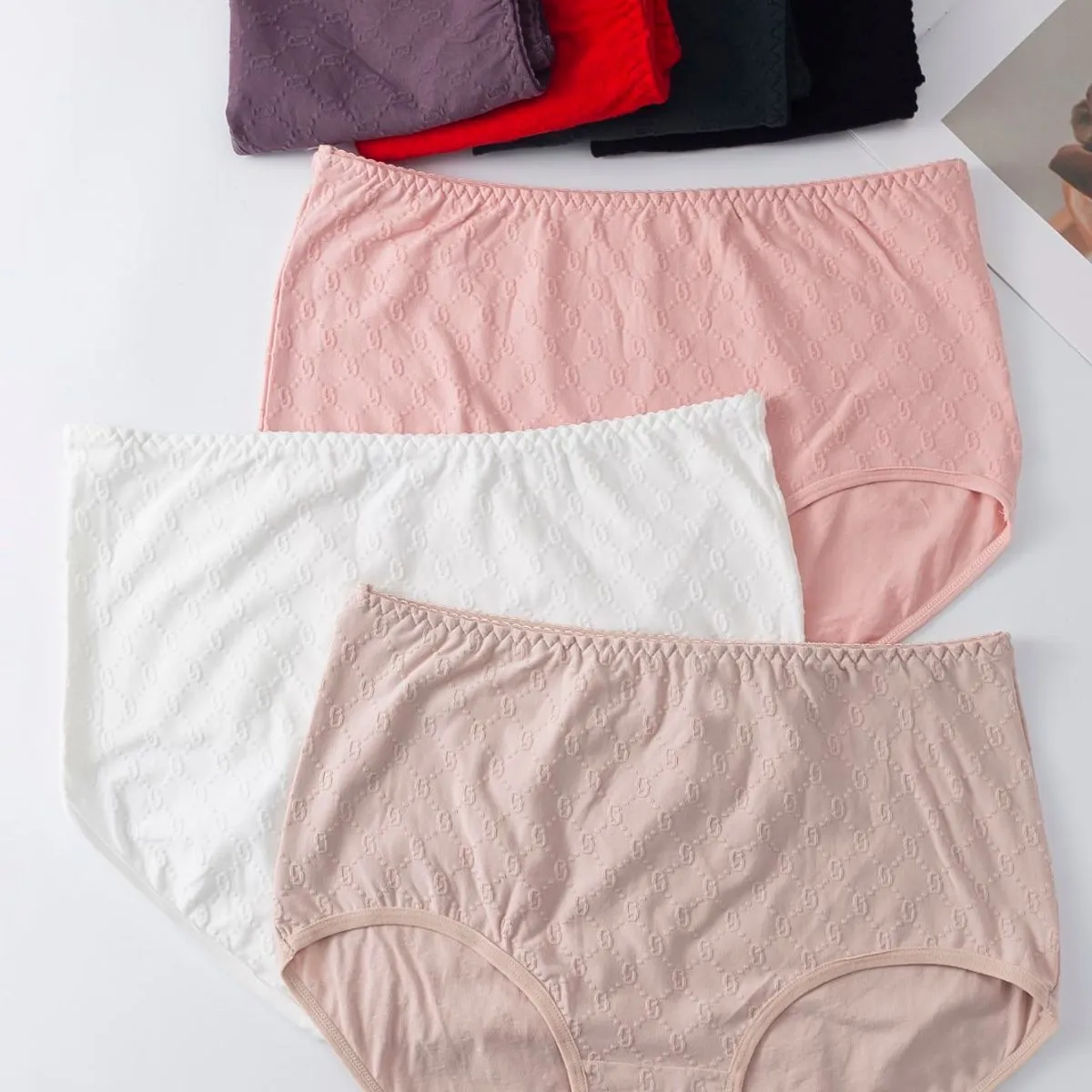 Majtki damskie Finella rozmiary 2XL-4XL, zestaw wielokolorowy