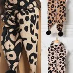 Szaliki damskie ociepiane leopart wzór 7702 mix 2kol