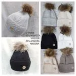 Czapki damskie z pomponem 60% wiskoza 40% angora C-7109
