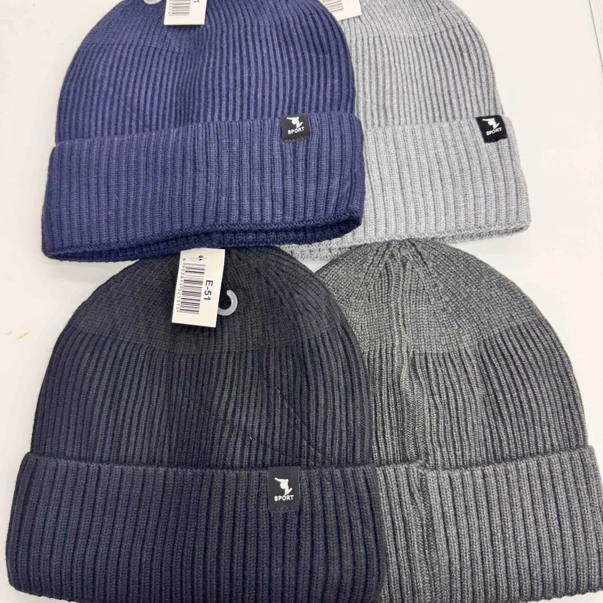 Czapki męskie beanie prążkowane granatowe i szare