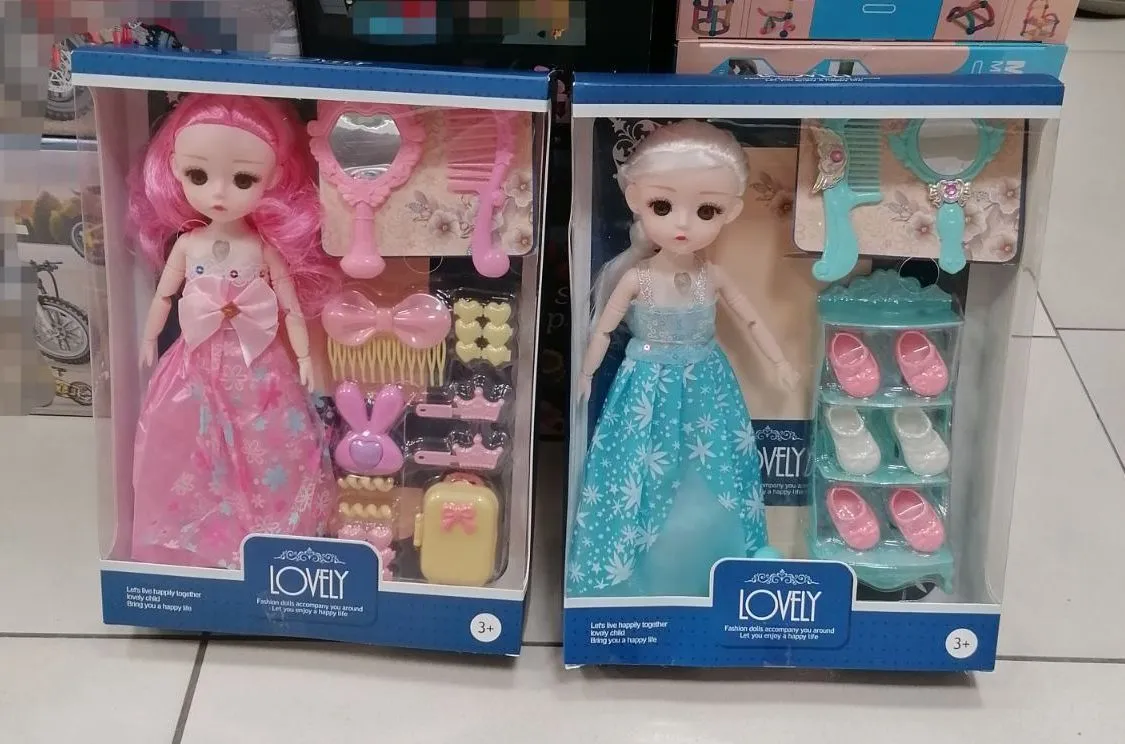 Zestaw 2 lalek Lovely różowa i niebieska z akcesoriami