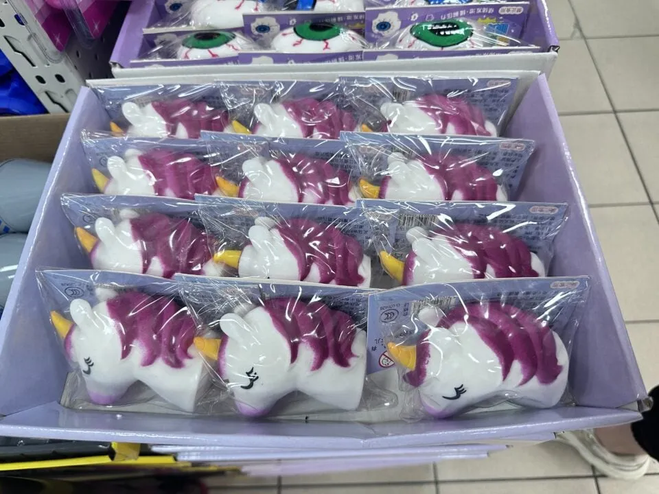 Zabawka Squeeze Toys Jednorożec Squishy Gniotek 12 szt.