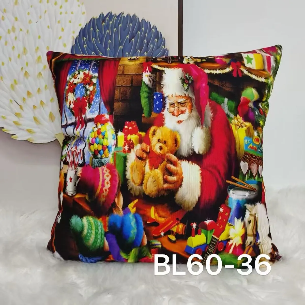 Poszewki 40x40 cm świąteczny Mikołaj z misiem BLG60-36