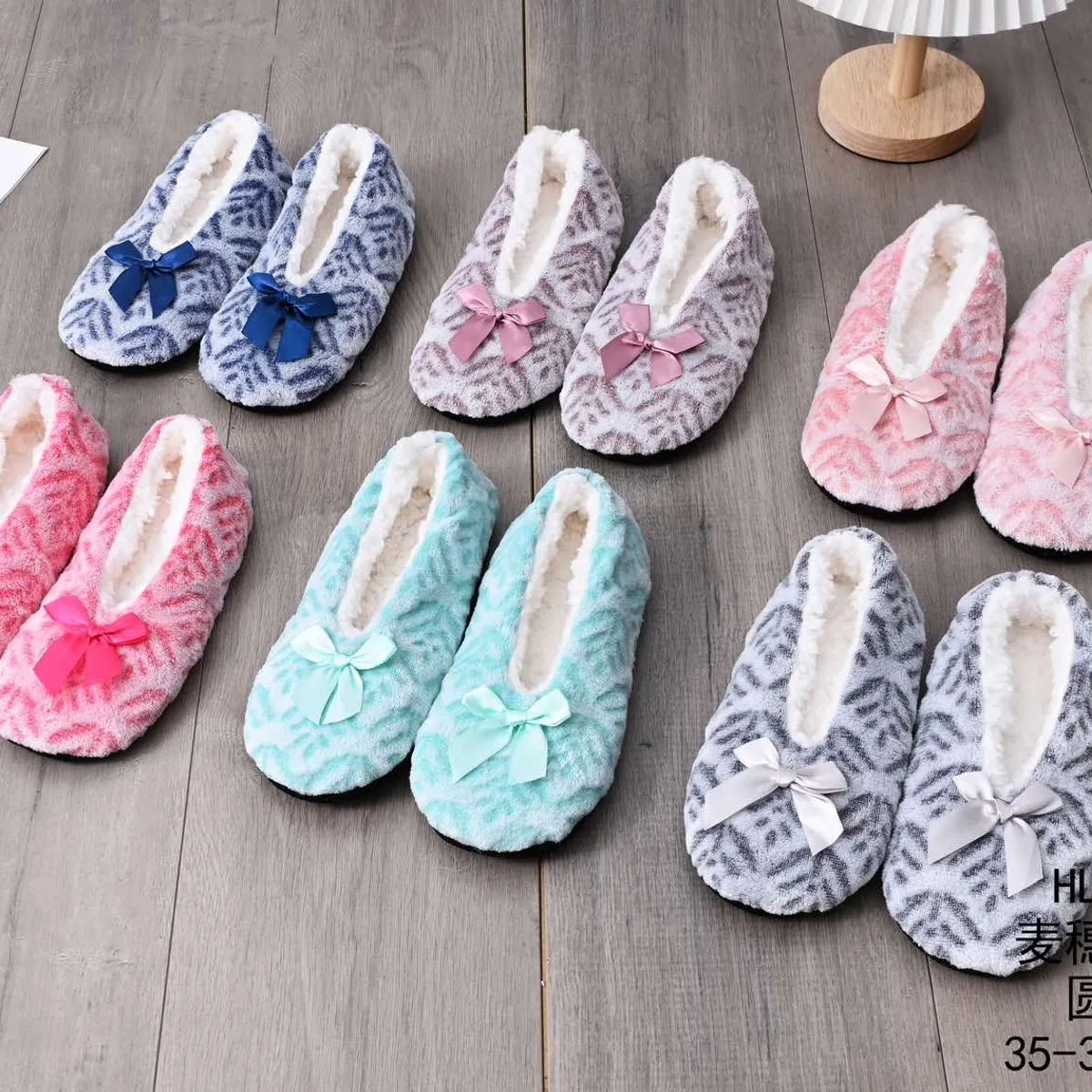 Baleriny Kapcie Damskie HL24101 35-38/39-42