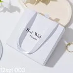 Białe pudełko prezentowe na biżuterię Best Wish For You