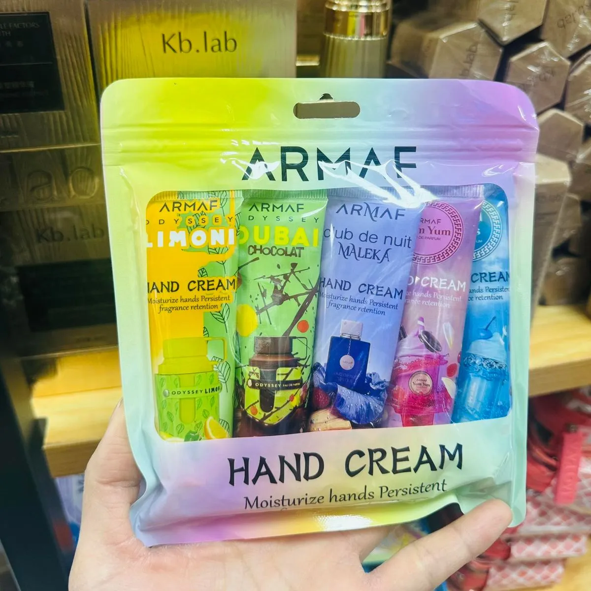 Zestaw 4 kremów do rąk Armaf Hand Cream 12 szt/opak