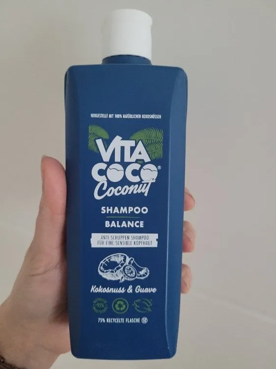 Vita Coco Coconut Shampoo Balance Szampon 250ml
