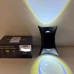 Lampka ścienna solarna czarna A518
