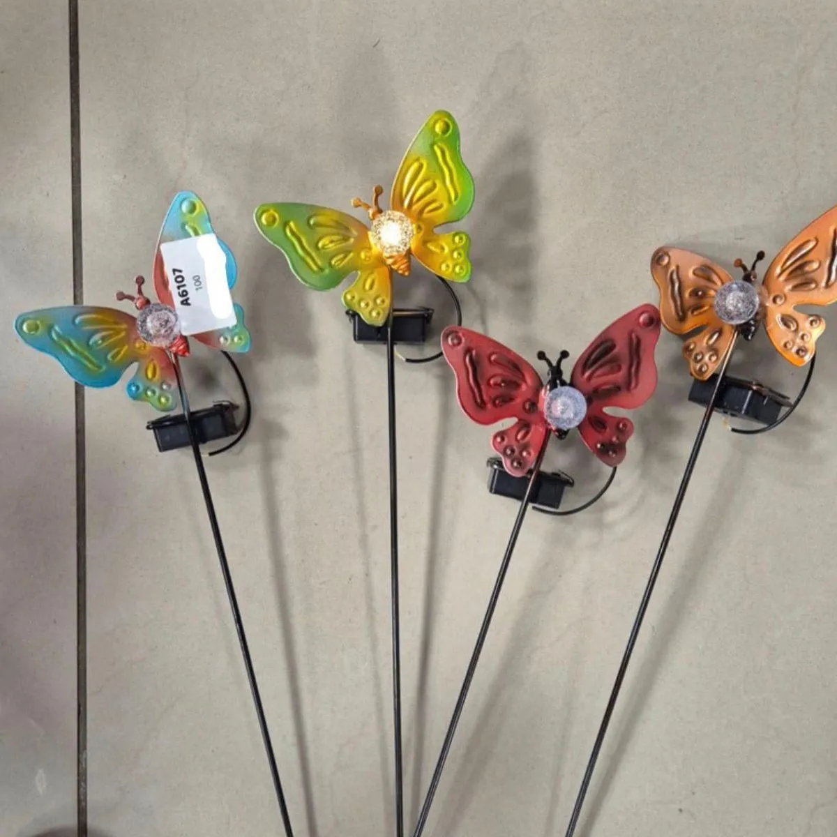 Dekoracyjne Solarne Lampki Motyl 4PCS do Ogrodu