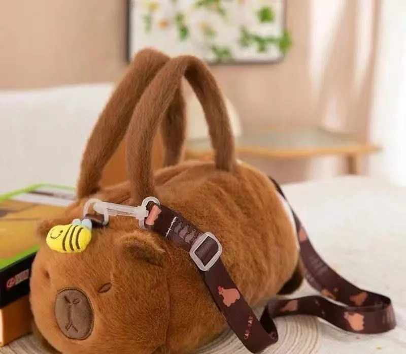 Torebka Kapibara maskotka pluszowa z paskiem na ramię