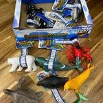 Figurki Animal World Zwierzęta Morskie i Arktyczne 12 szt.