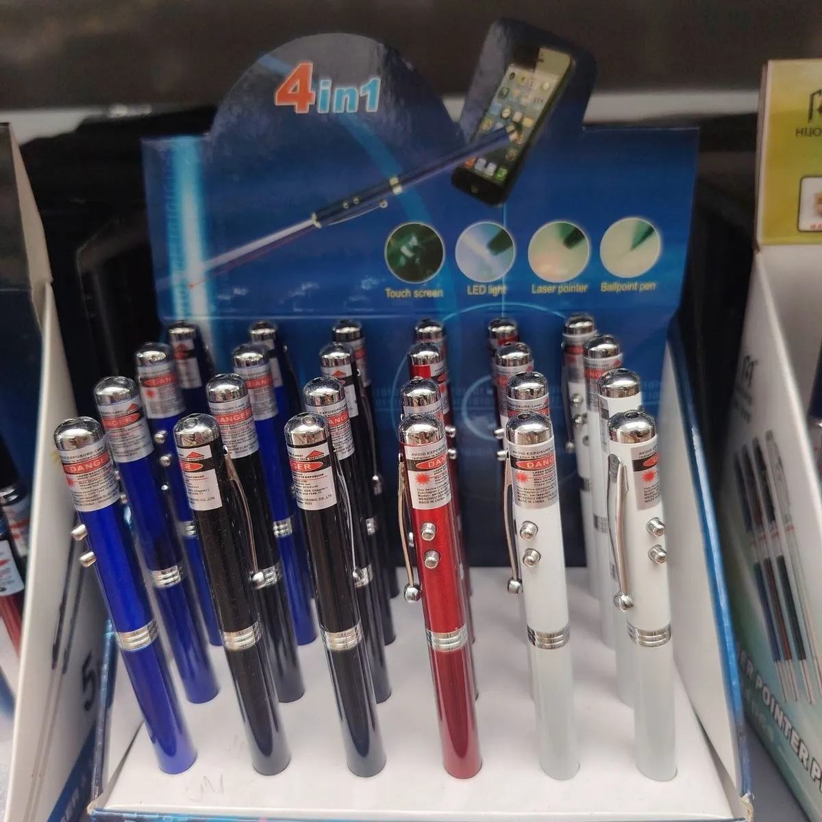 Wskaźnik laserowy 4w1 Laser Pointer Pen, długopis, rysik 24szt