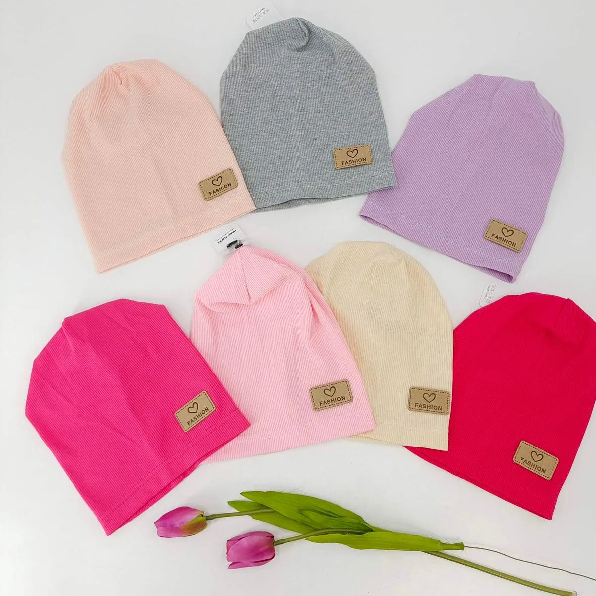 Czapki beanie dla dzieci, zestaw 6 kolorów