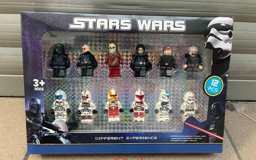 Zestaw figurek Star Wars 12 szt. 3+