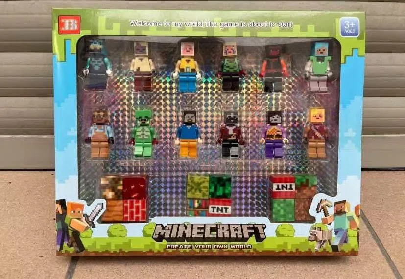 Zestaw figurek Minecraft 12 szt w pudełku