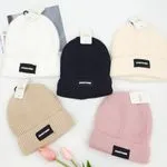 Czapki damskie beanie EVERYTHING w 5 kolorach