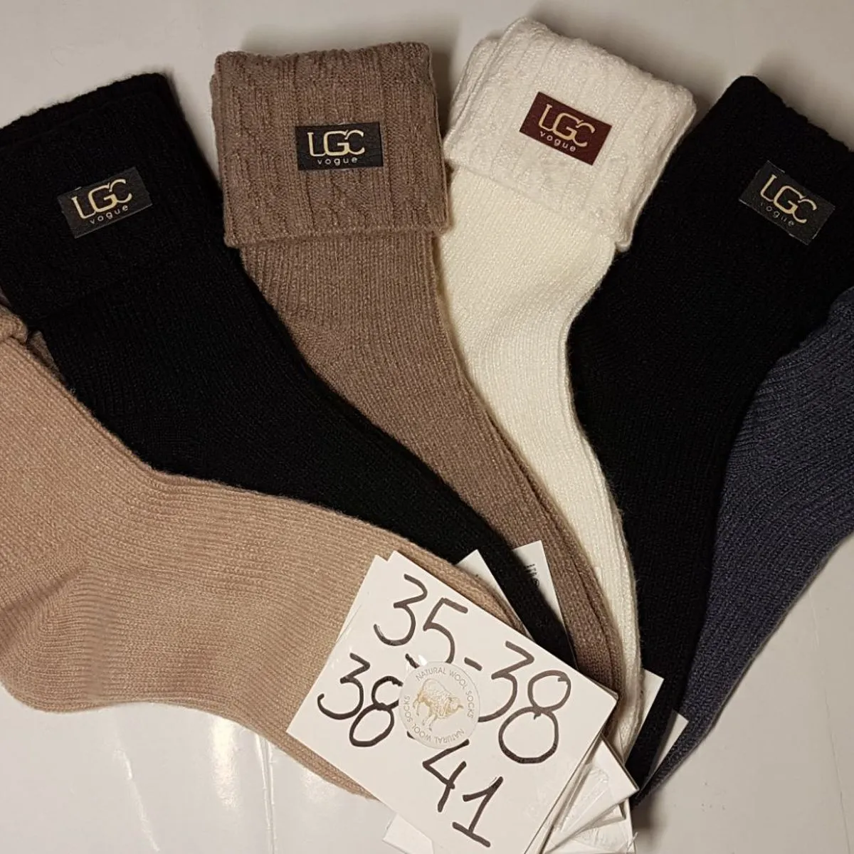 Skarpetki damskie UGG 35-38 39-41 6 kolorów