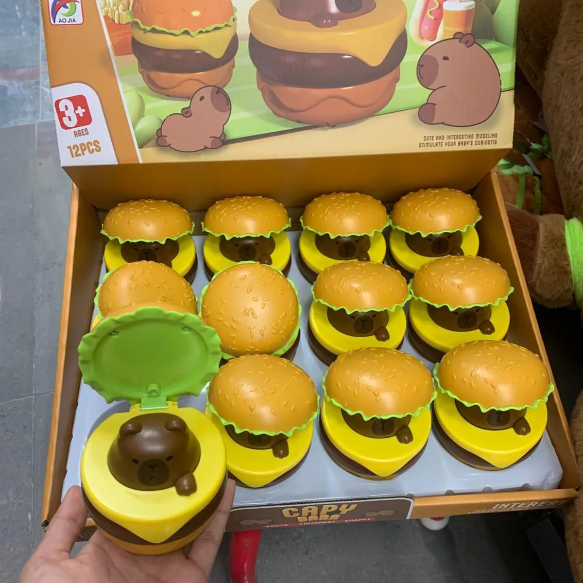 Kapibara Hamburger Zabawka Interaktywna Funny Press 12 szt.