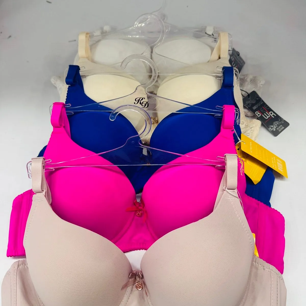 Biustonosz damski push-up, kolory: beż, biały, niebieski, różowy