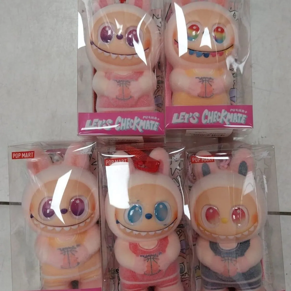 Figurki Labubu Pop Mart Let's Checkmate, 12 szt.
