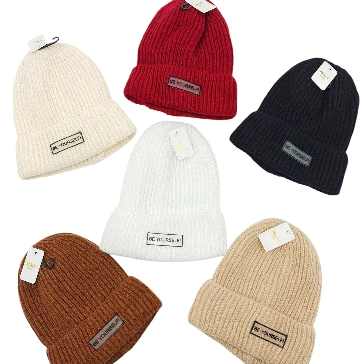 Czapki damskie beanie z napisem BE YOURSELF, 6 kolorów