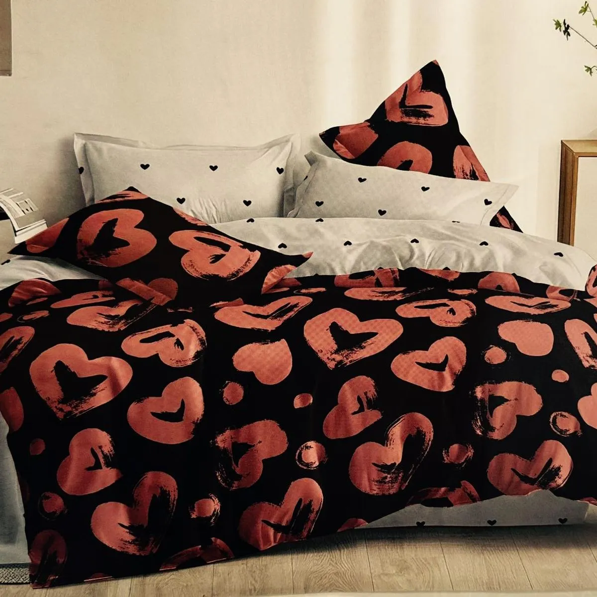 Komplet Pościel Milano 5D 4CZ 200/220 czarno-rdzawy z sercami