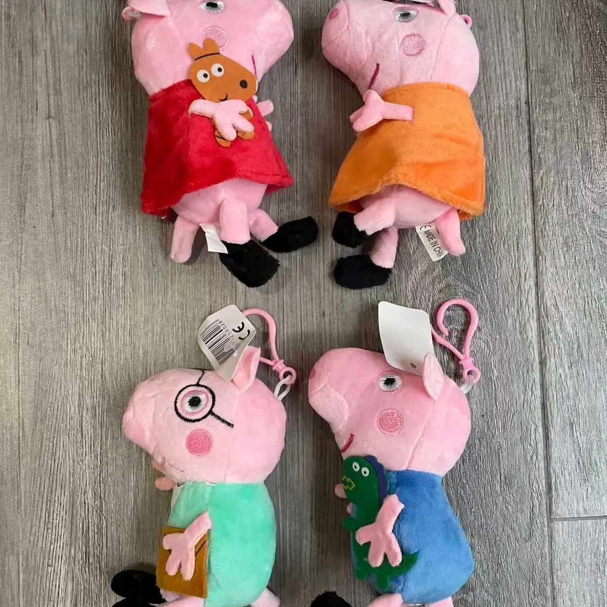 Brelok do Kluczy Maskotki Peppa Pig 12 szt