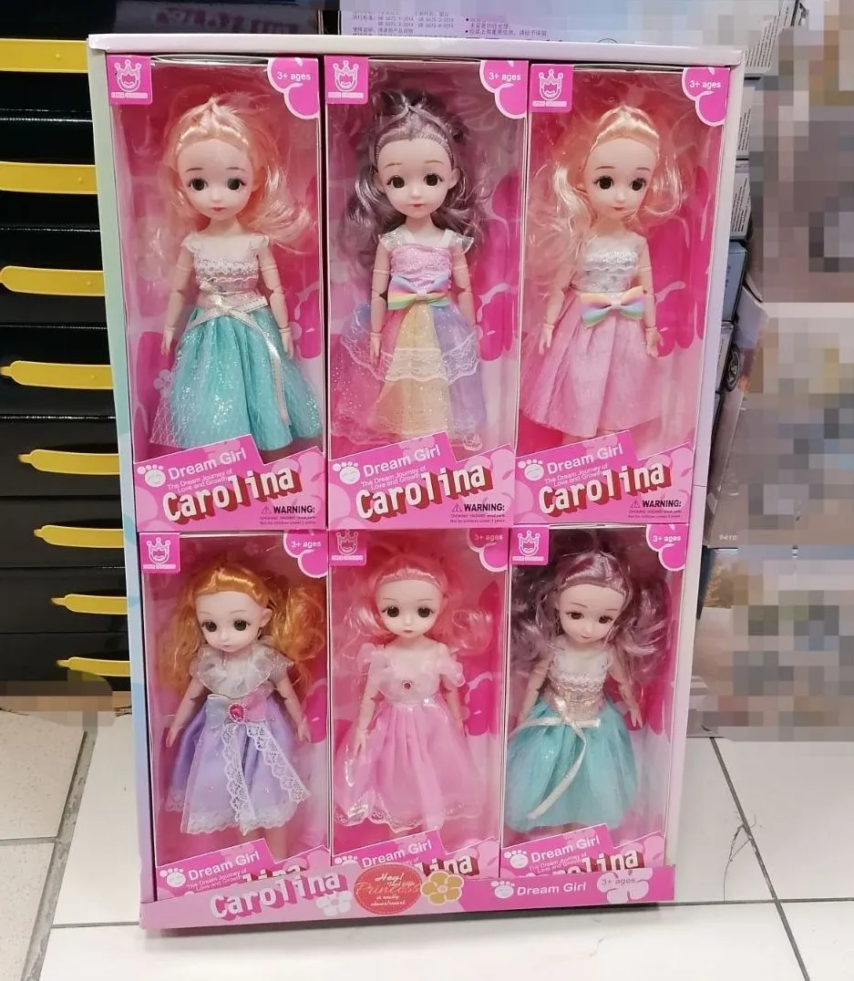 Zestaw 6 lalek Dream Girl Carolina w pudełkach