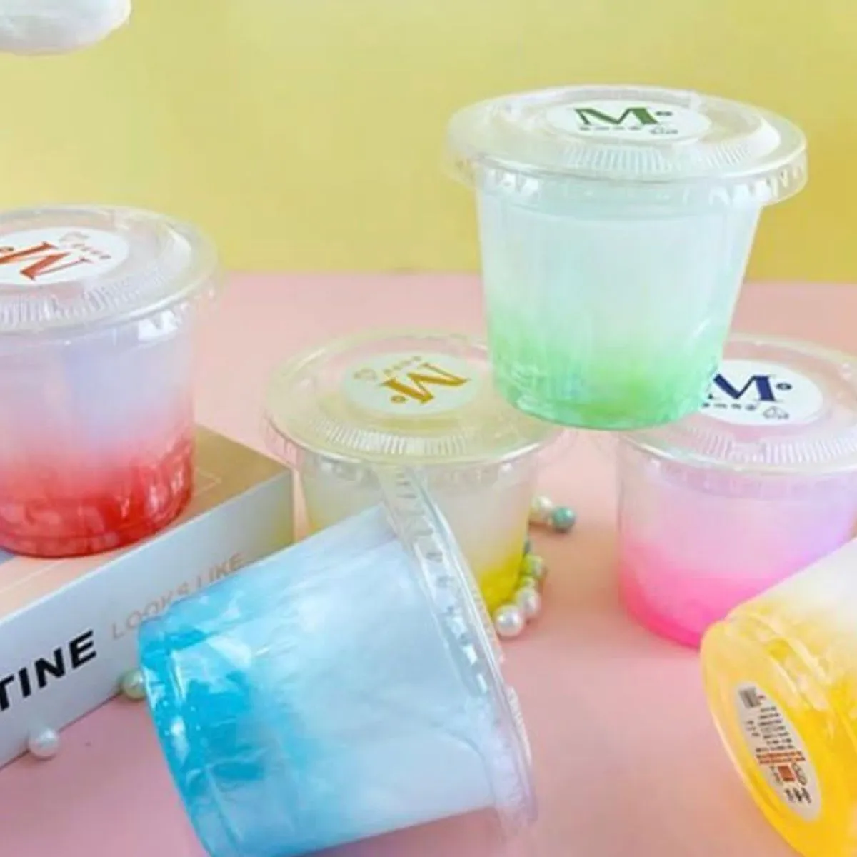 Zabawki Slime w kubeczkach kolorowych 24 szt