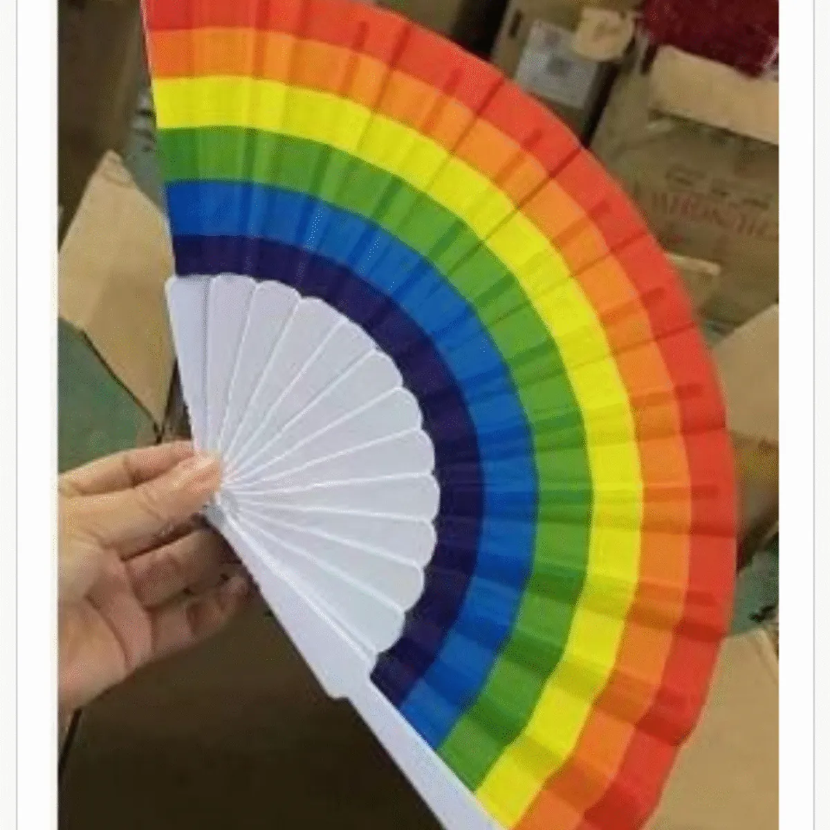 Wachlarz 20cm Składany Tęczowy - Biały Stelaż
