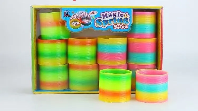 Zabawki Magic Spring Tęczowa Plastikowa 12 szt. Mix Kolorów