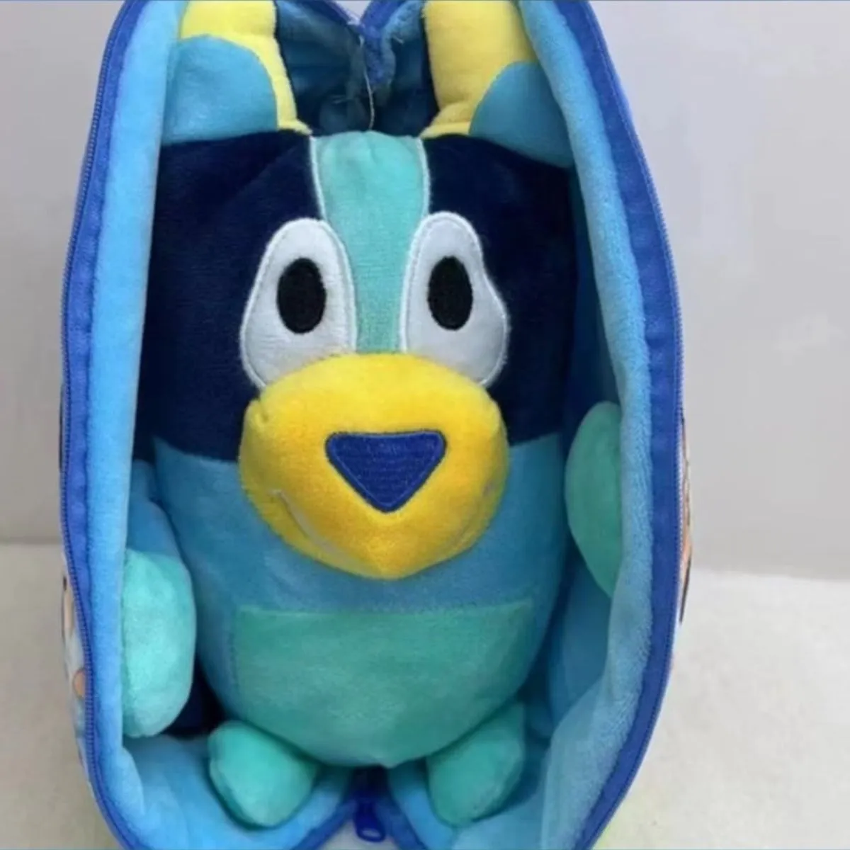 Maskotka pluszowa Bluey niebiesko-żółta