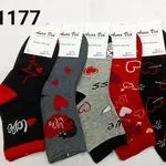 Skarpetki damskie NZP1177 z sercami, 5 kolorów