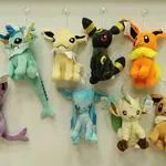 Maskotki Pokémon Eevee i ewolucje mix wzorów ok. 25cm 16szt