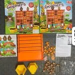 Gra zręcznościowa Gophers z piaskiem i figurkami