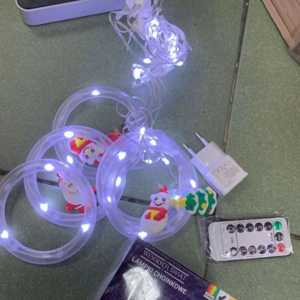 Lampka LED Dekoracyjna Świąteczna z Mikołajami 1.5m