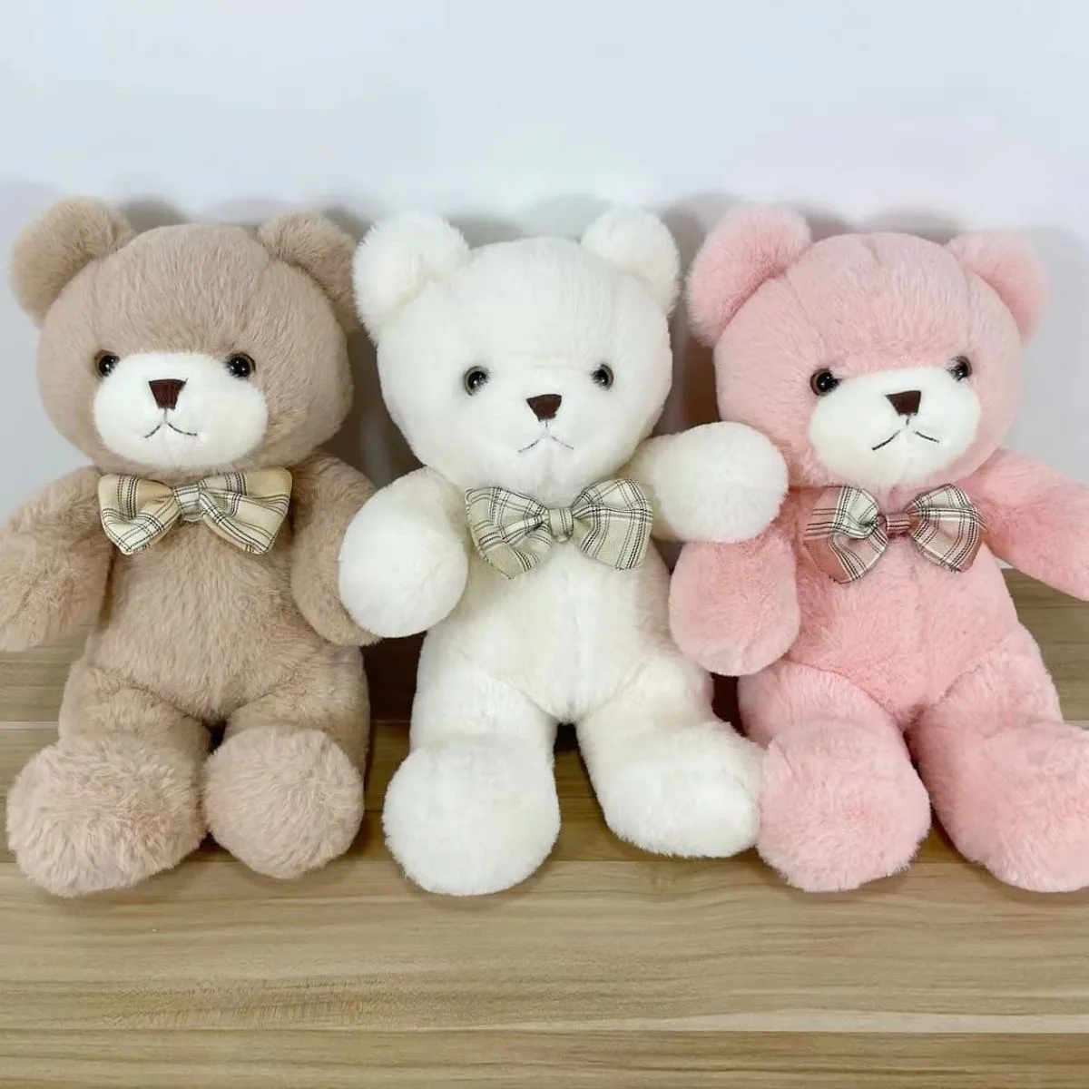 Maskotka Pluszowa Niedźwiadek 30cm z Kokardą