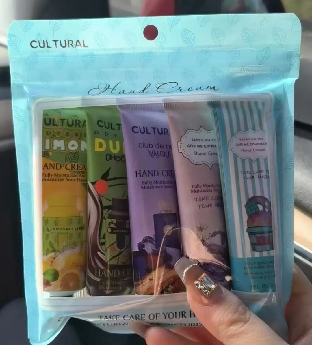 Zestaw 4 Kremów do Rąk Cultural Hand Cream