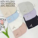 Czapki damskie z angorą 60% nylon, 10% wiskoza, 30% angora