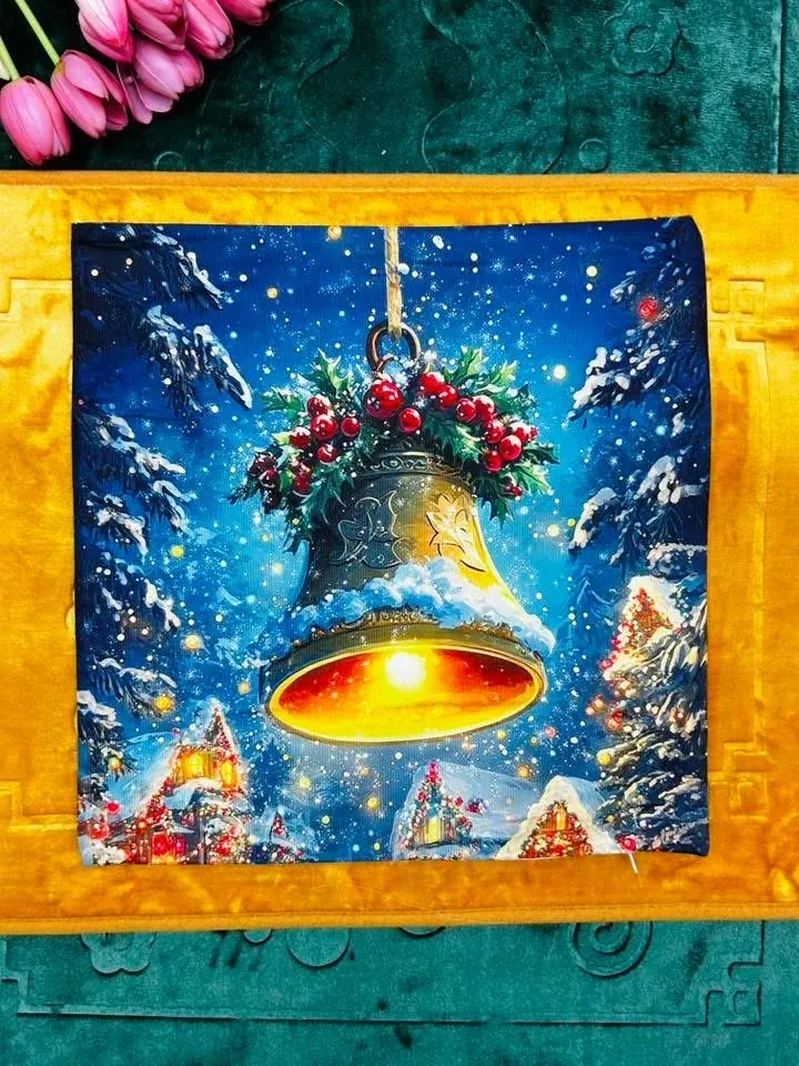 Poszewki 40x40 cm Bożonarodzeniowy dzwon